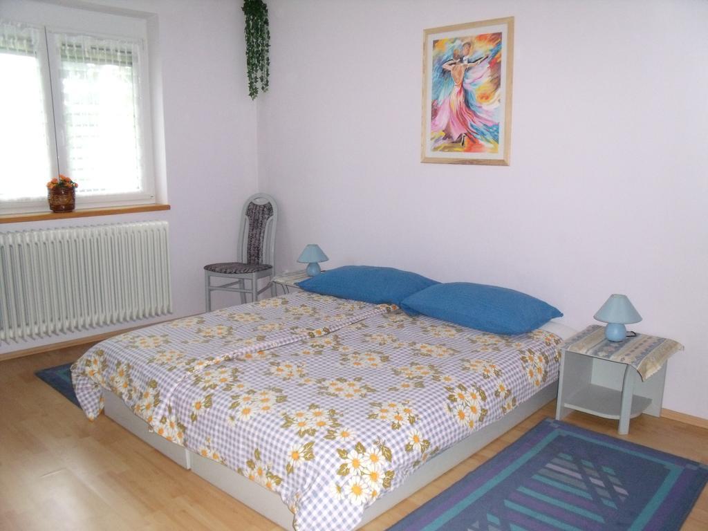 Apartmán Viola Vendeghaz Kehidakustány Exteriér fotografie