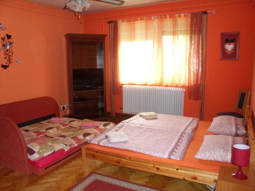 Apartmán Viola Vendeghaz Kehidakustány Exteriér fotografie