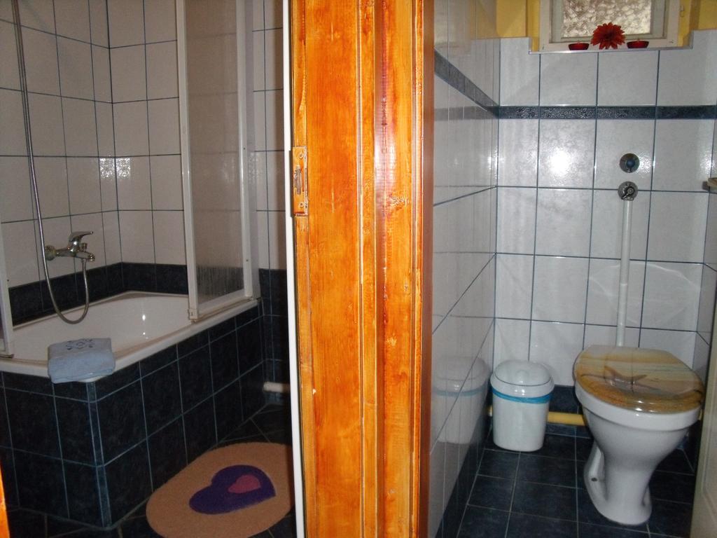 Apartmán Viola Vendeghaz Kehidakustány Exteriér fotografie